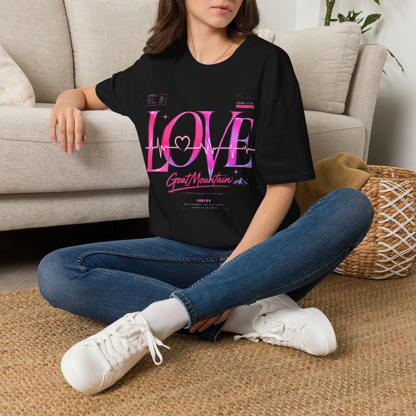 GoatMountain T-shirt | LOVE streetwear edition